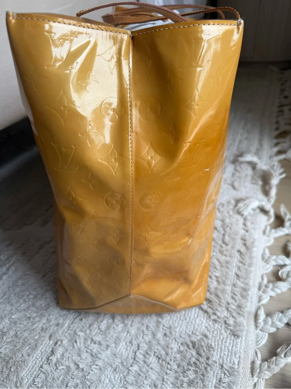 Louis Vuitton Large Houston Vernis Monogram Tote